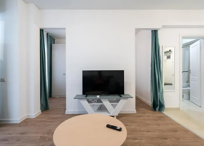 Апартаменти 1025 Бухарест